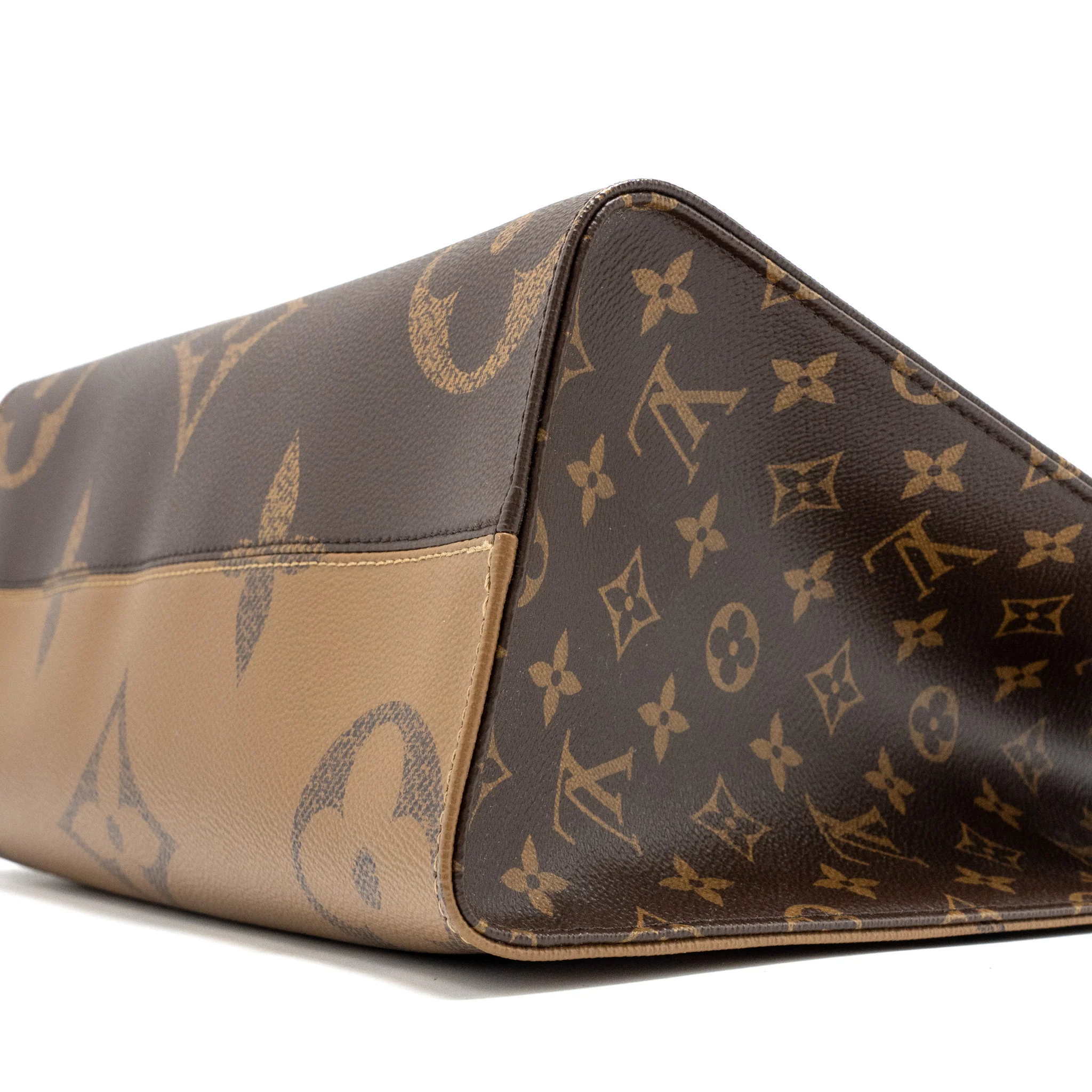 Louis Vuitton Onthego MM monogram canvas GHW - Image 7
