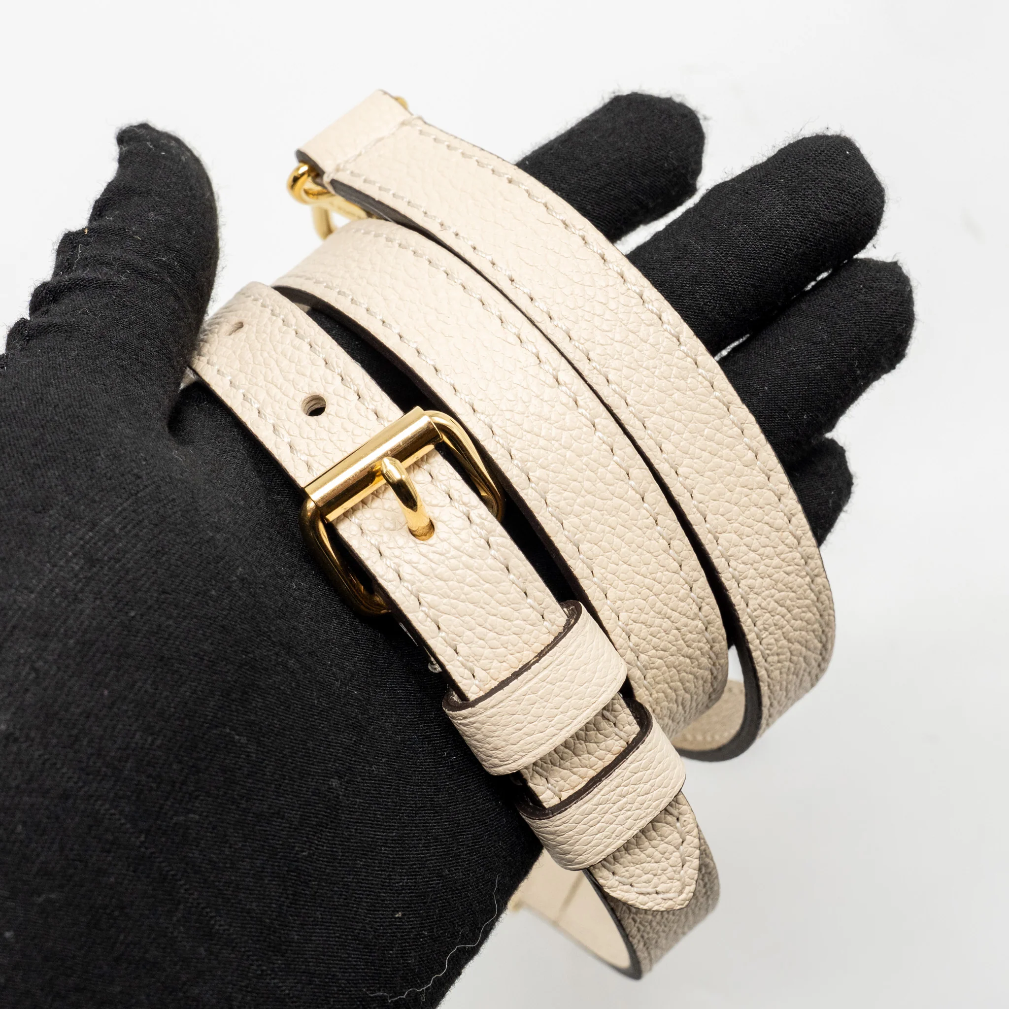 Louis Vuitton Onthego pm Monogram Empreinte Leather Creme GHW - Image 15