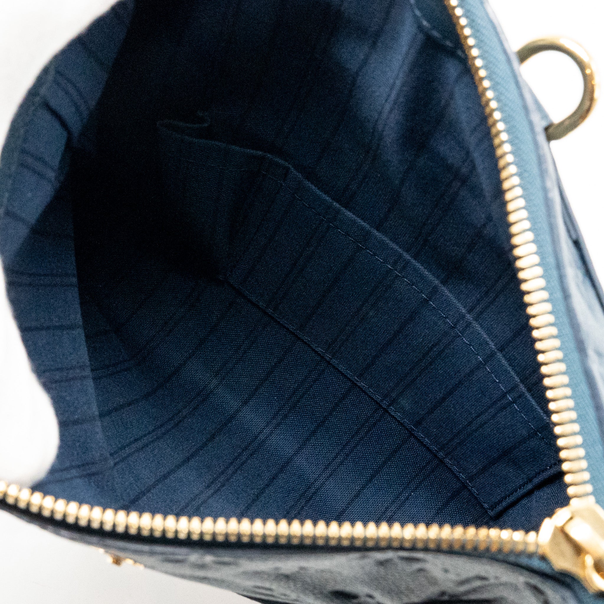 Louis Vuitton Petillante Clutch Monogram Empreinte Leather Dark Blue GHW - Image 12
