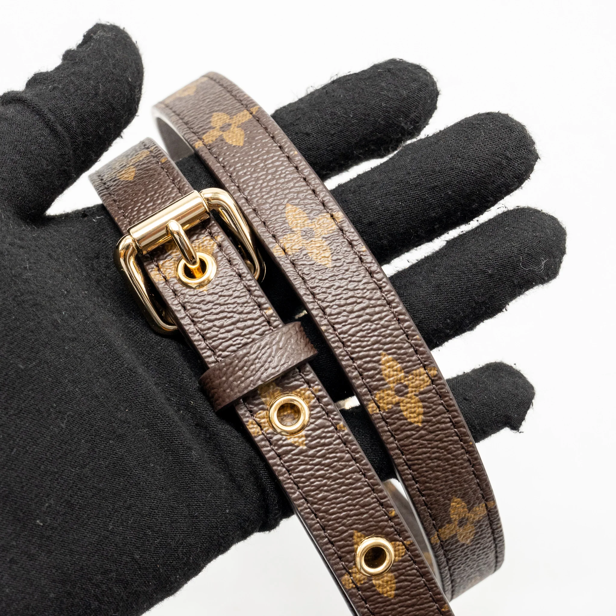 Louis Vuitton Pochette Metis Monogram Canvas GHW - Image 15
