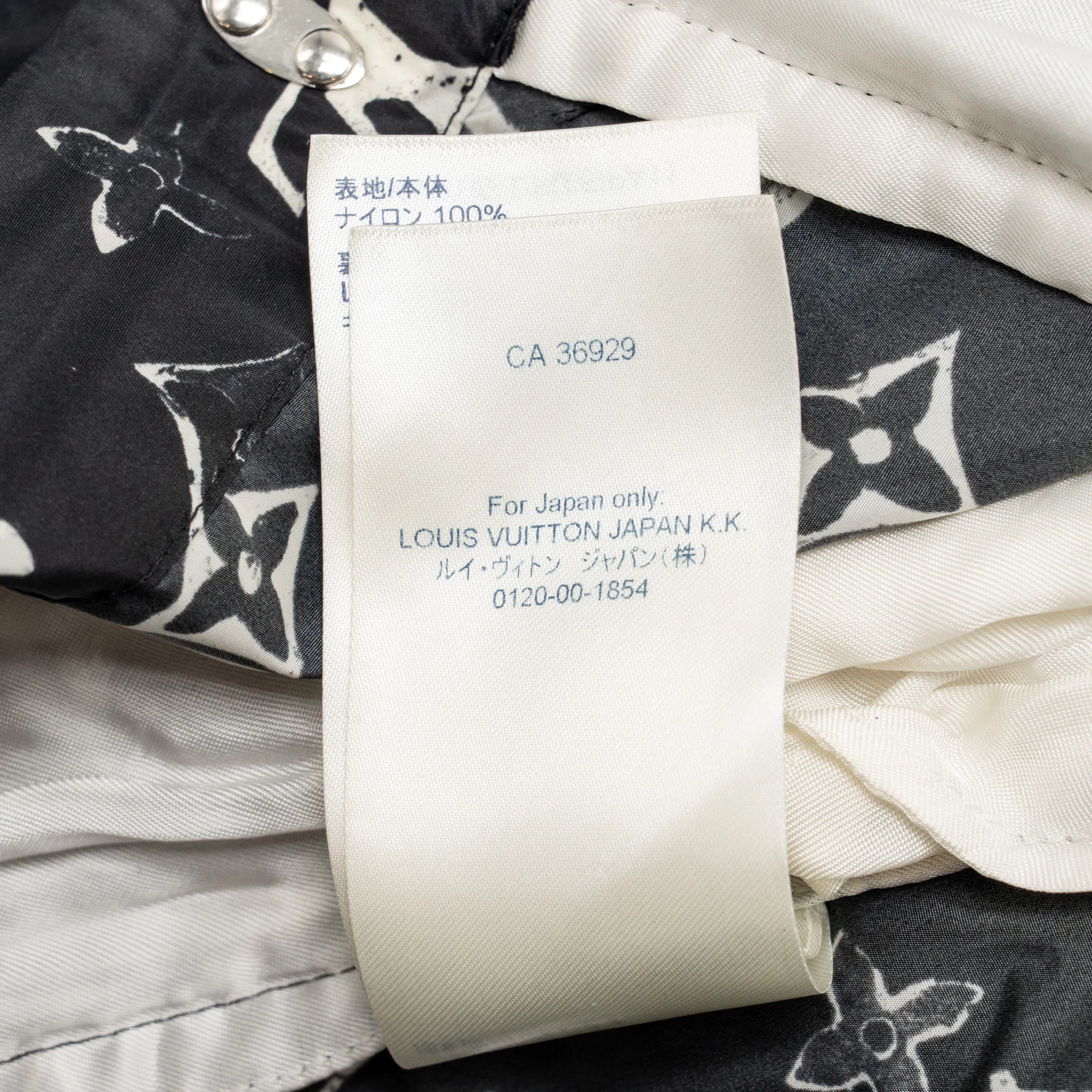 Louis Vuitton size 34 stencil-effect Monogram jogging pants Black/White Polyamide - Image 13