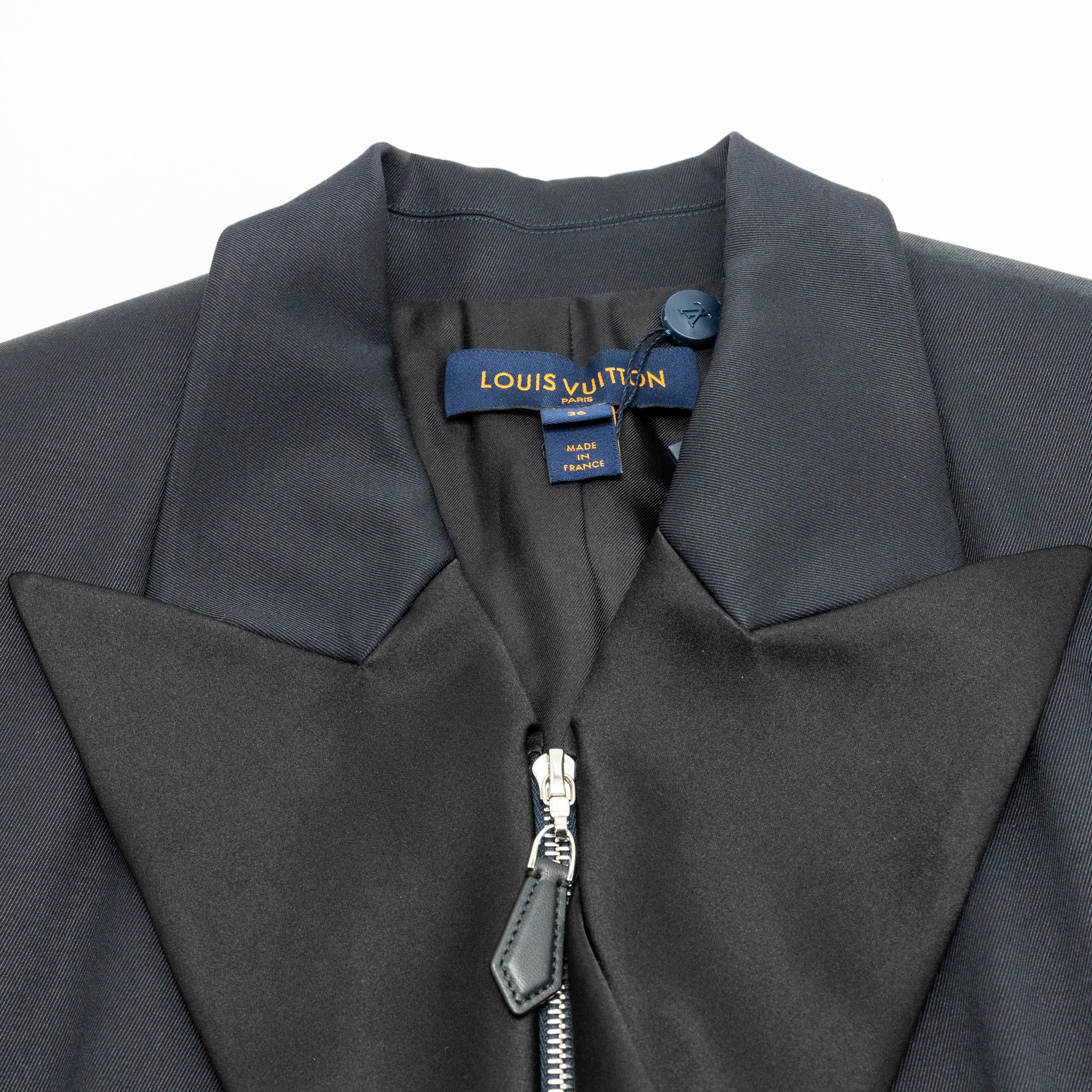 Louis Vuitton Size 36 Sleeveless Zip-Up Blazer Silk/Wool Black - Image 8