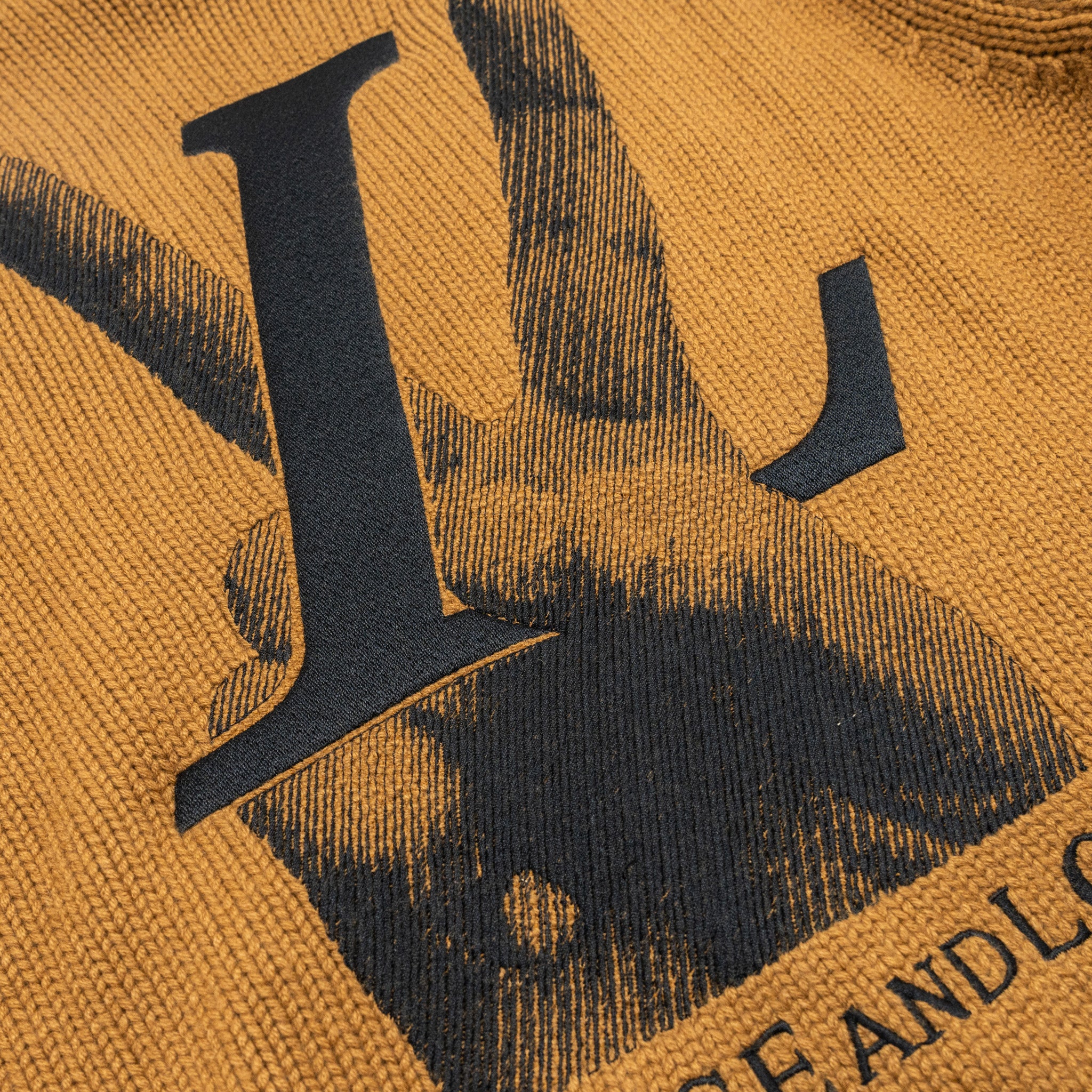 Louis Vuitton size M peace and love knitwear cashmere / vicuna - Image 4