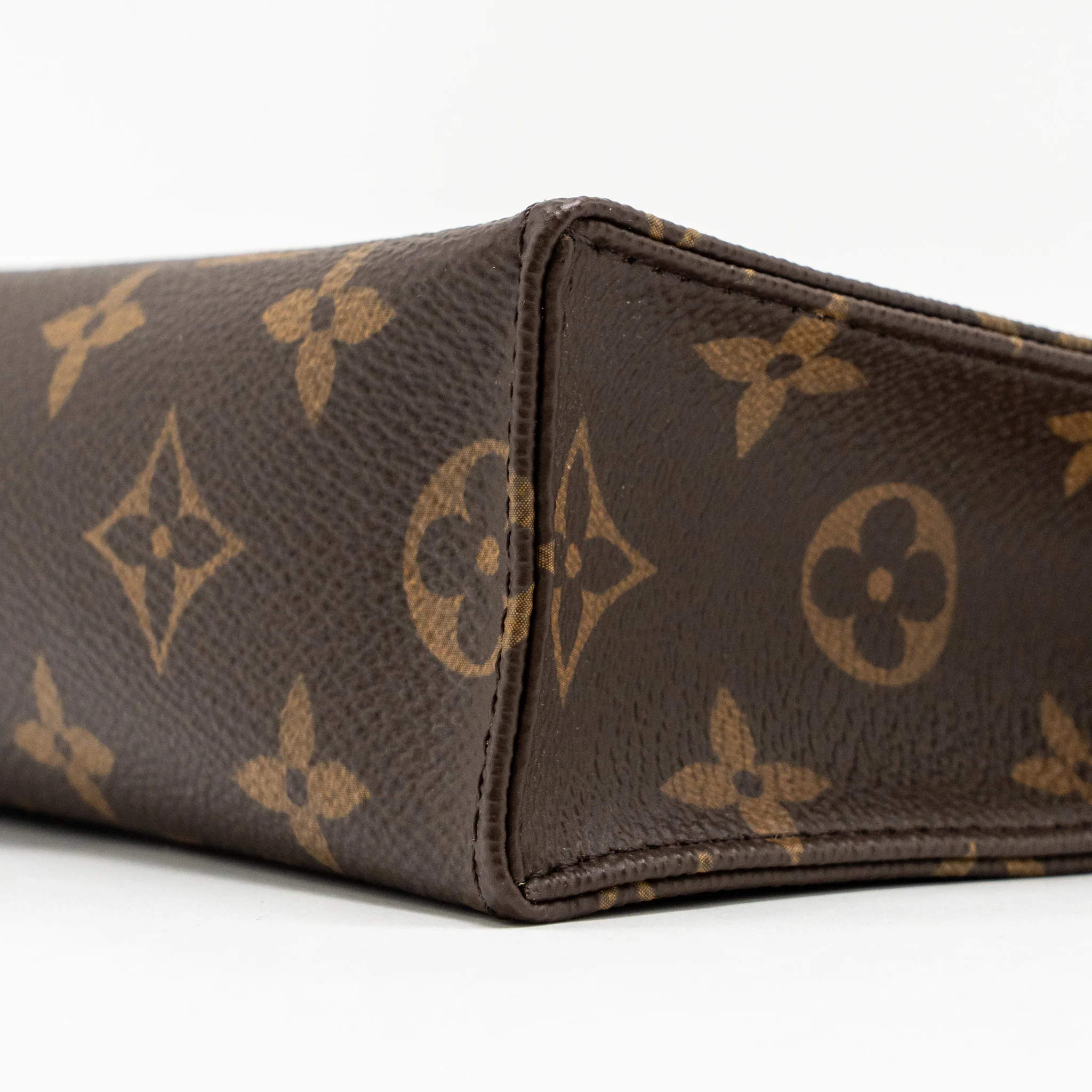 Louis Vuitton Toiletry Pochette 26 Monogram Canvas GHW - Image 7