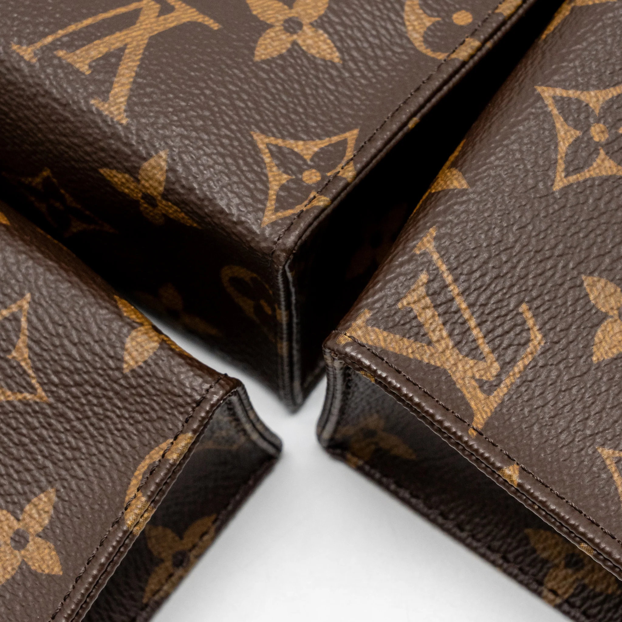 Louis Vuitton Trio Toilet Pouch Monogram Canvas GHW - Image 10