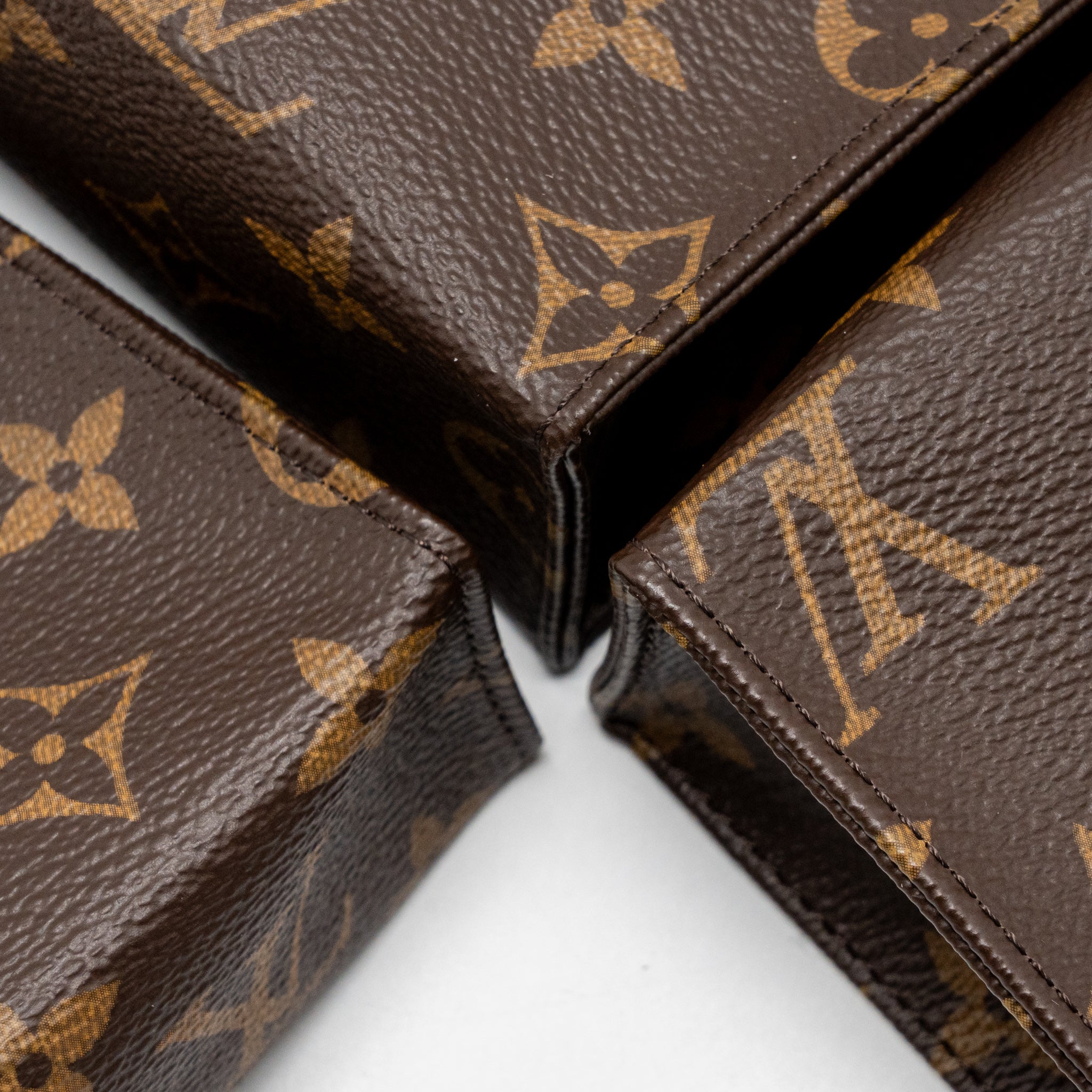Louis Vuitton Trio Toilet Pouch Monogram Canvas GHW - Image 8