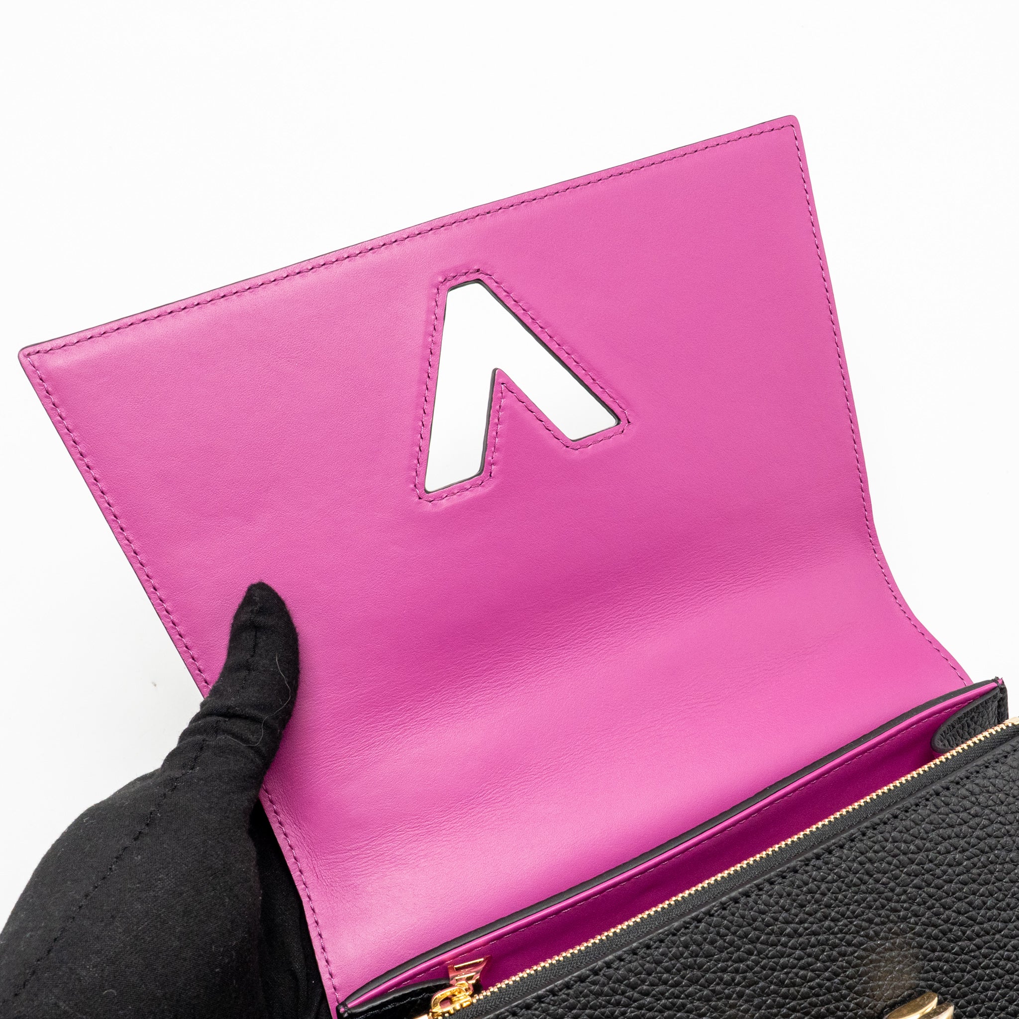 Louis Vuitton Twist One Handle PM Taurillon Leather Black/Pink GHW - Image 15