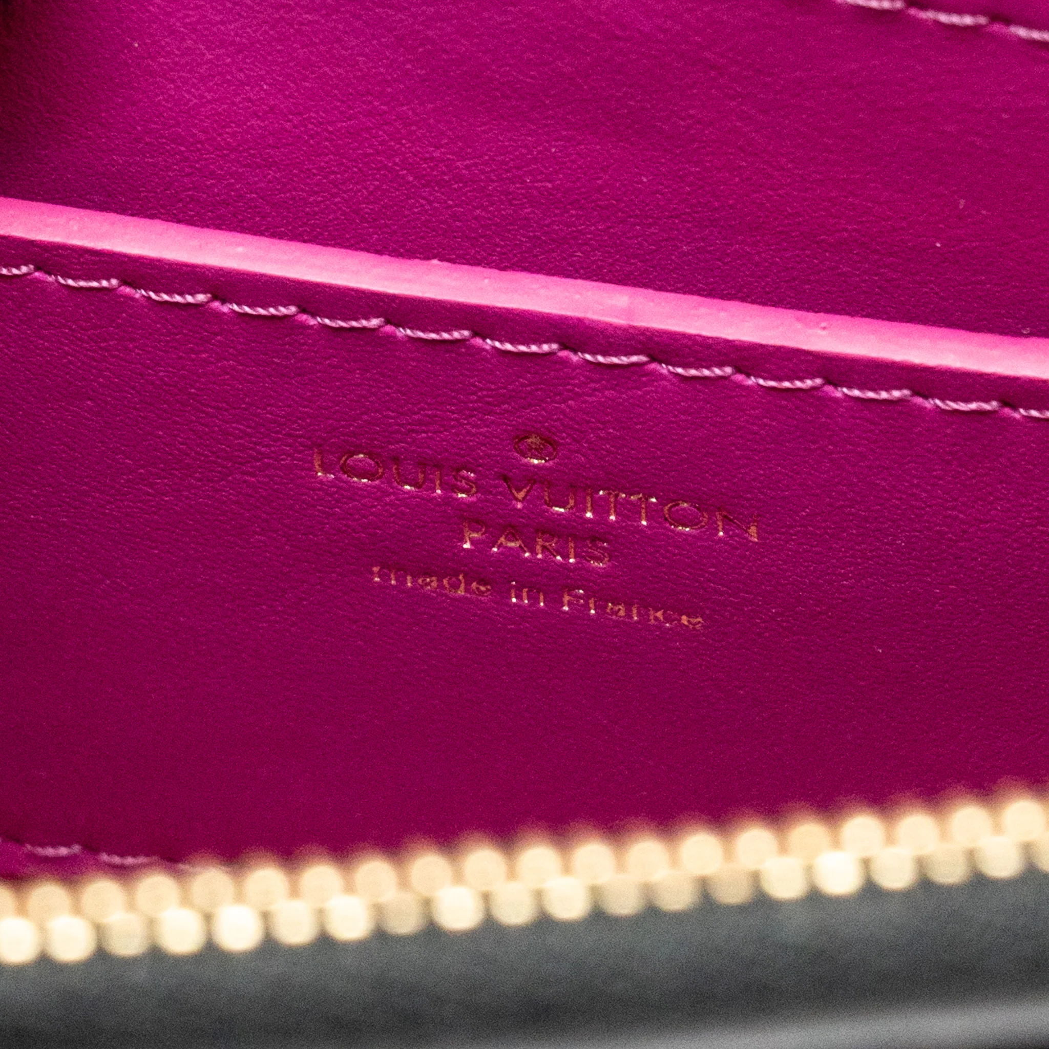Louis Vuitton Twist One Handle PM Taurillon Leather Black/Pink GHW - Image 17
