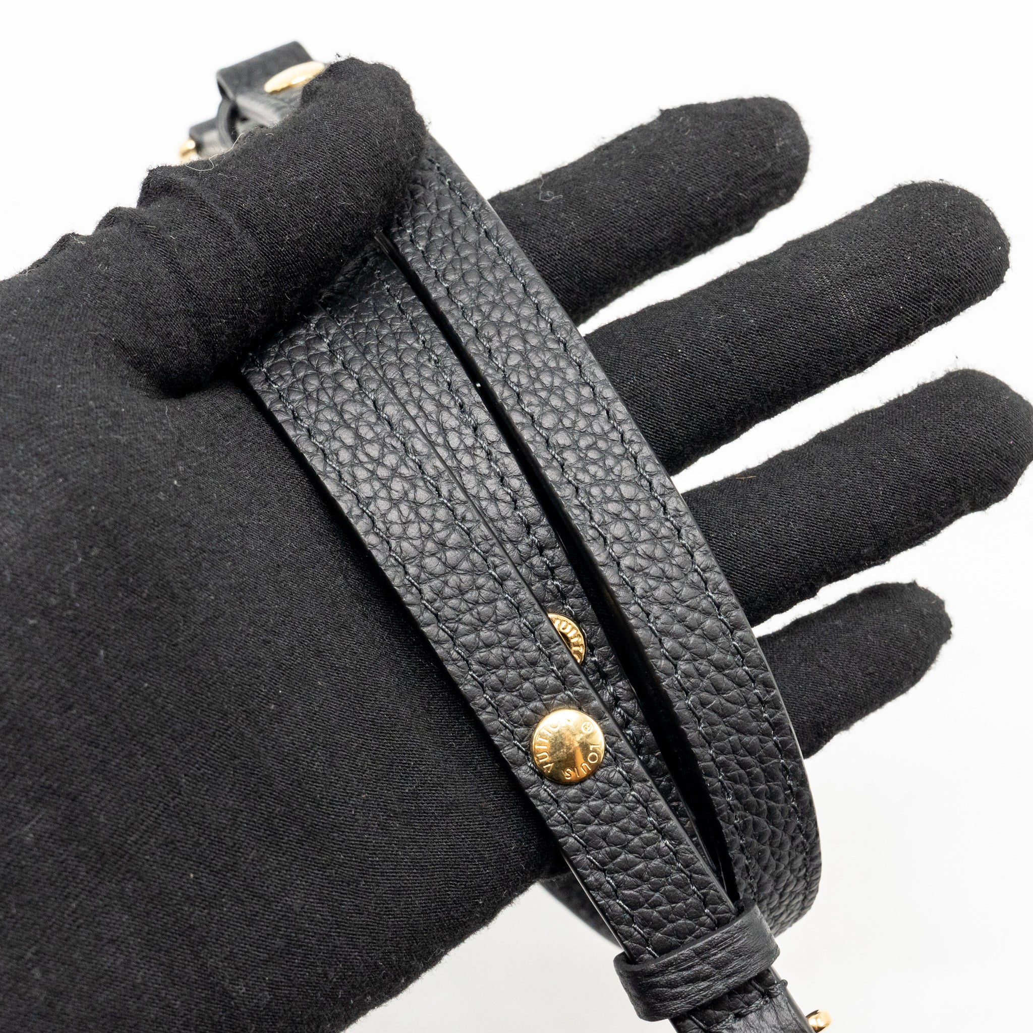 Louis Vuitton Twist One Handle PM Taurillon Leather Black/Pink GHW - Image 18