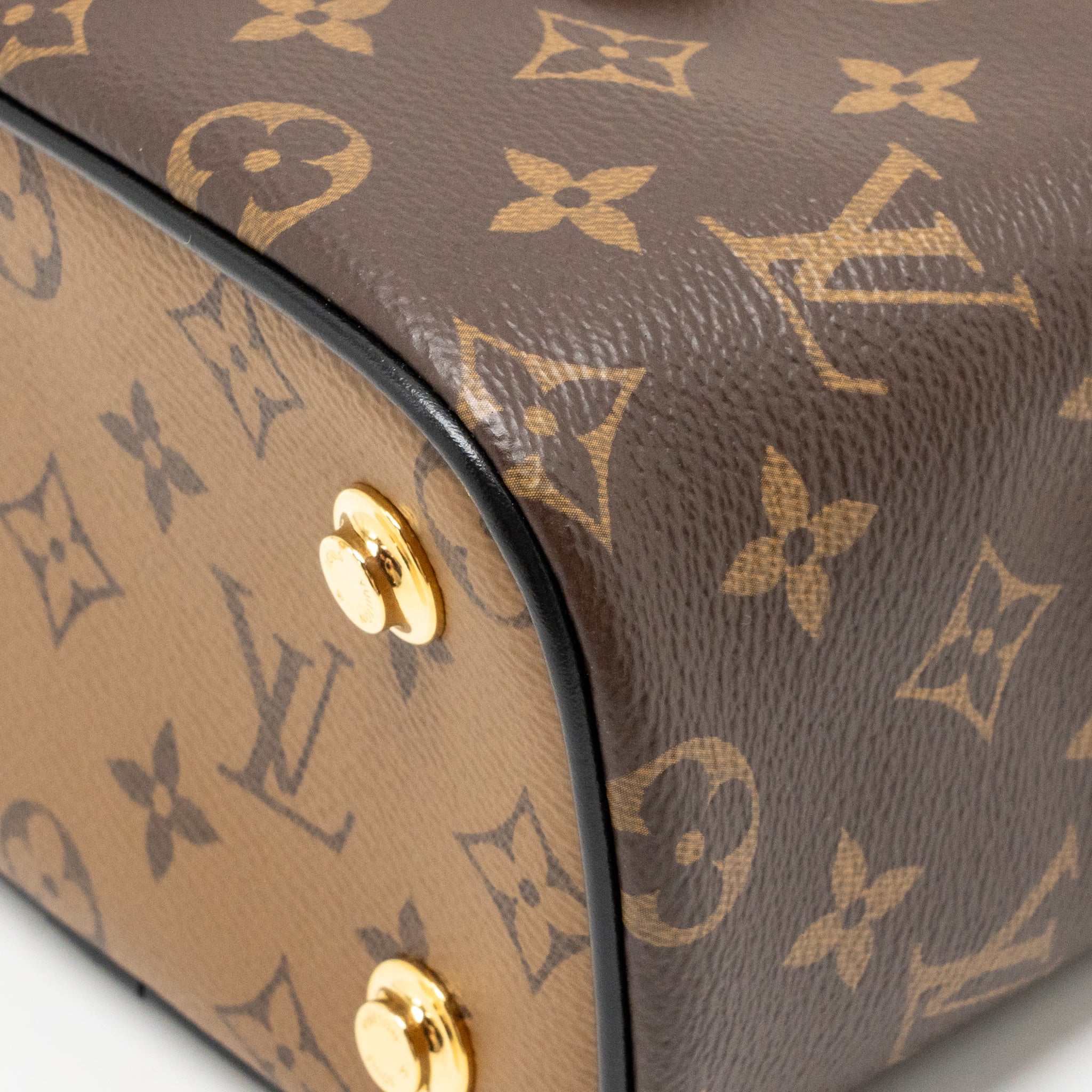 Louis vuitton vanity pm monogram canvas GHW - Image 8