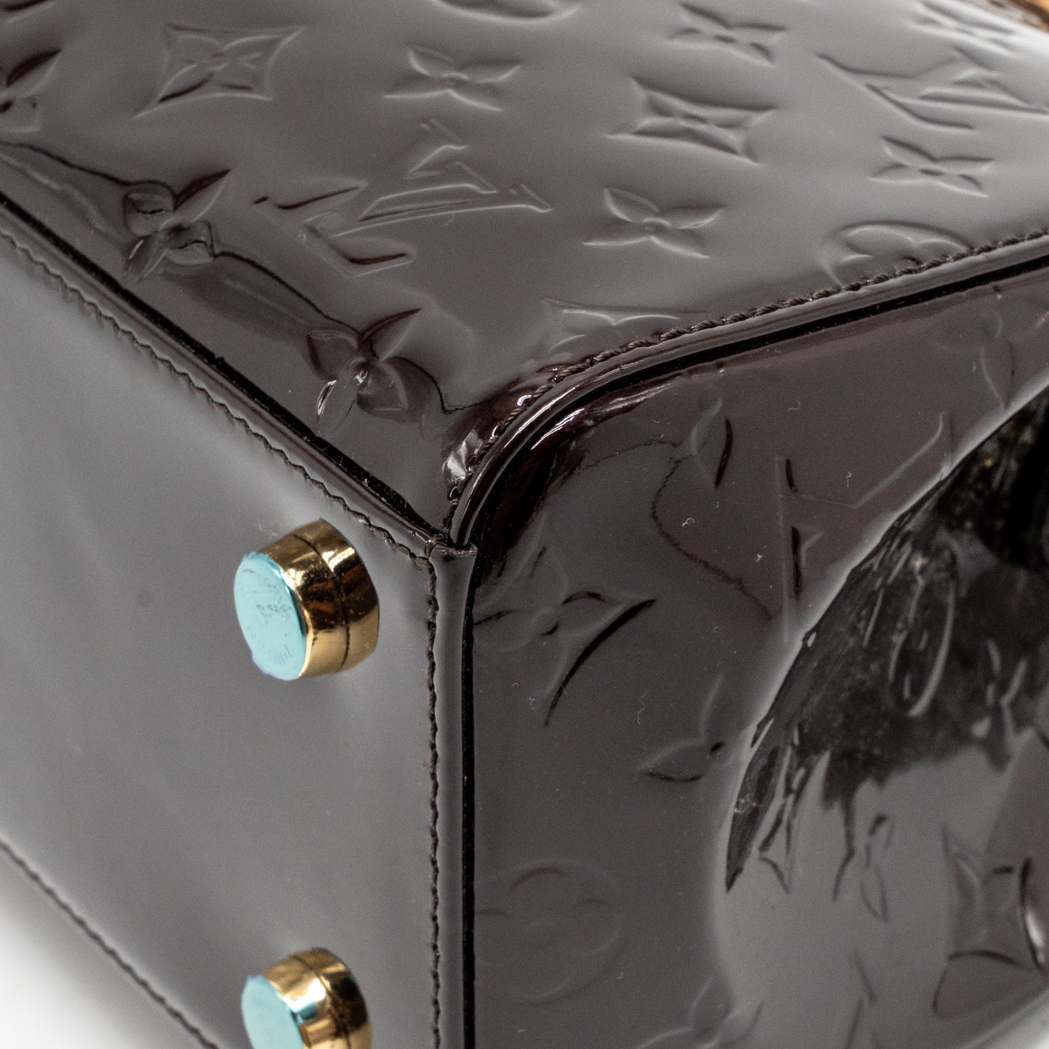 Louis Vuitton Vernis Brea MM Bag Monogram Patent Amarante GHW - Image 8
