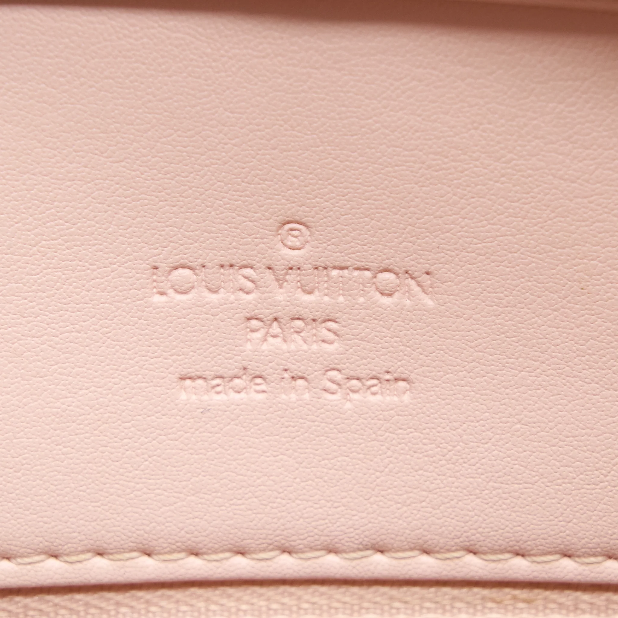 Louis Vuitton Vintage Huston Tote Vernis Beige GHW - Image 16