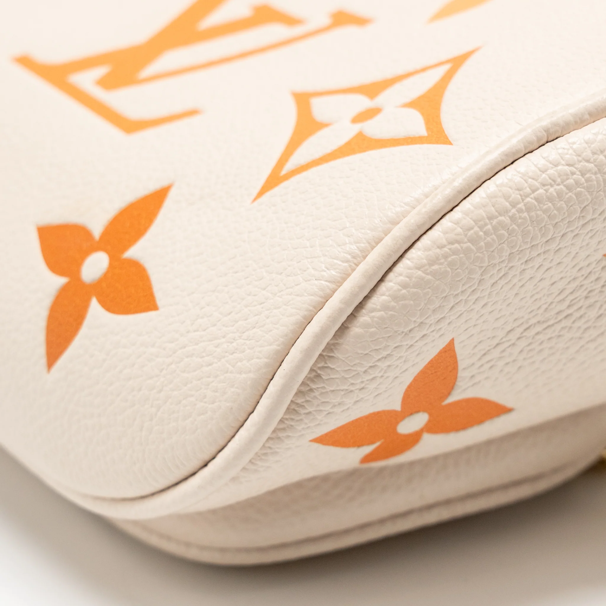 Louis Vuitton Mini Bumbag By the Pool Empreinte Giant Monogram Leather Gradient Neutral GHW - Image 9