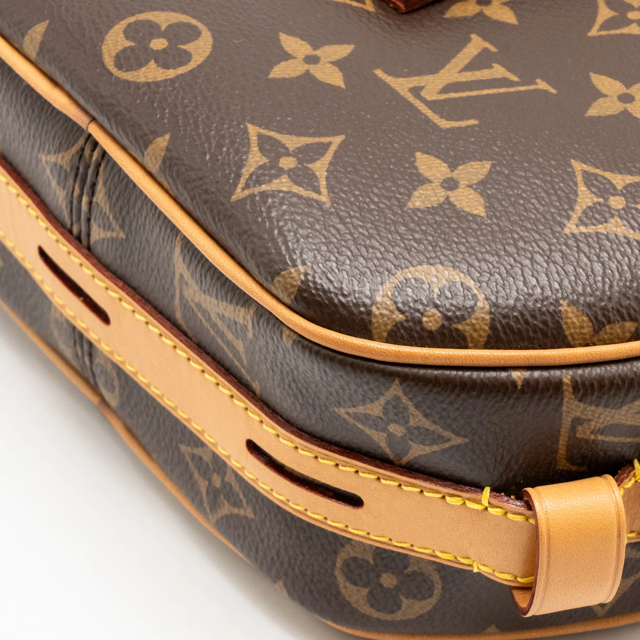 Louis Vuitton Boite Chapeaux Souple MM Monogram Canvas GHW - Image 10