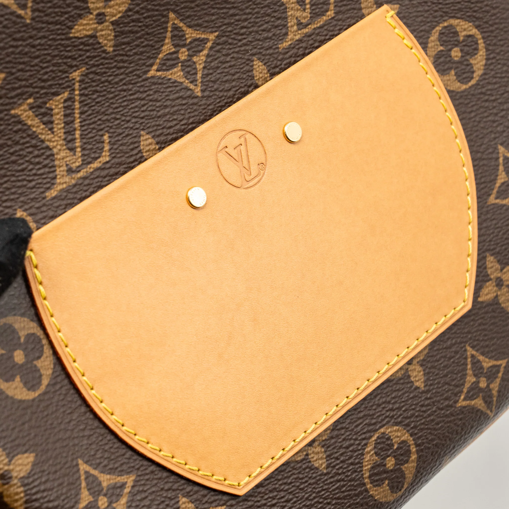 Louis Vuitton Boite Chapeaux Souple MM Monogram Canvas GHW - Image 14