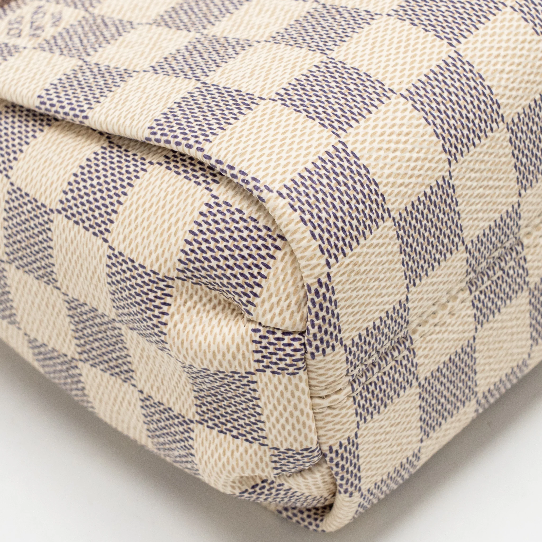 Louis Vuitton Croisette Damier Azur Canvas GHW - Image 9