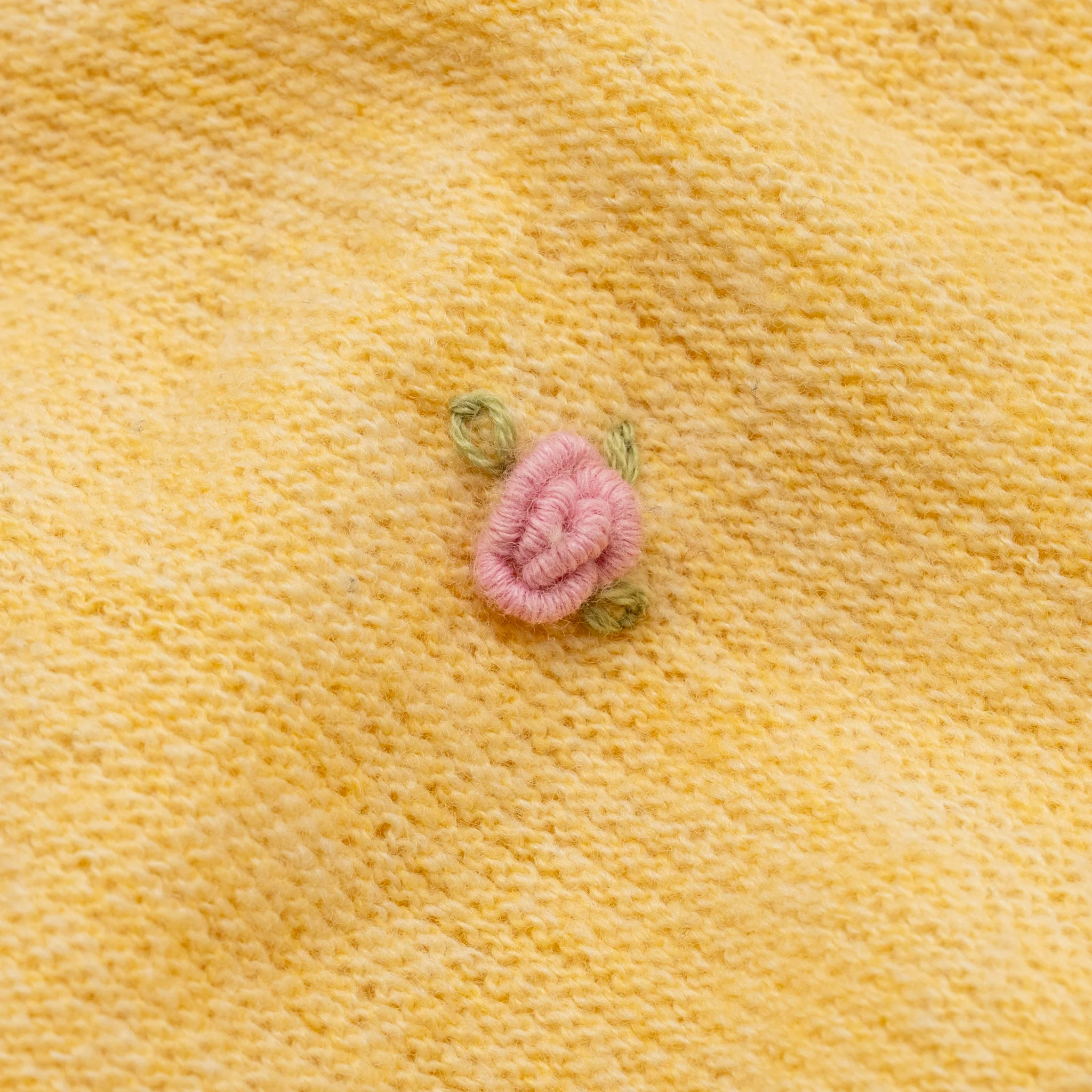 Miu Miu Size 38 Crochet Collar with Detailed Embroidered Rose Sweater Virgin Wool Yellow/Multicolour - Image 4