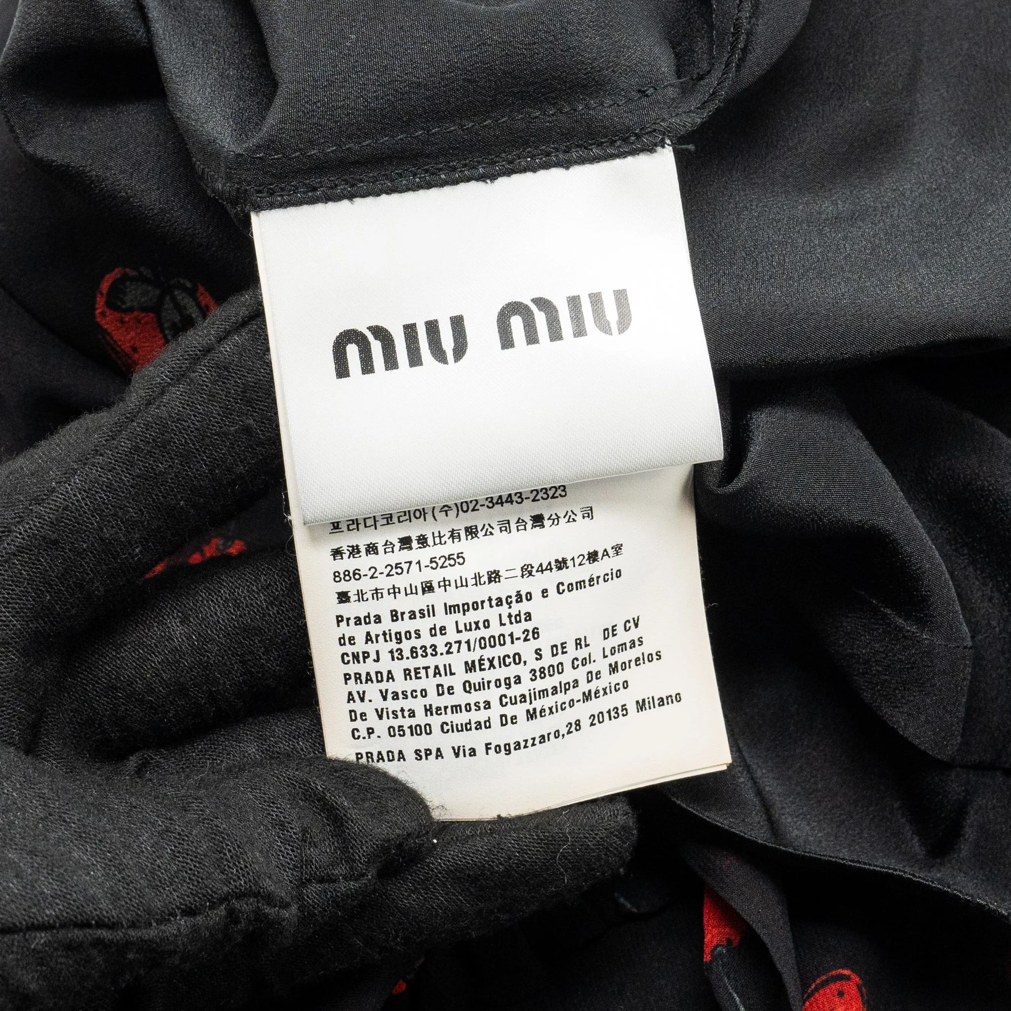 Miu Miu Size 40 Strawberry Rufle Knee Length Dress Silk /Polyester Black/Red - Image 6