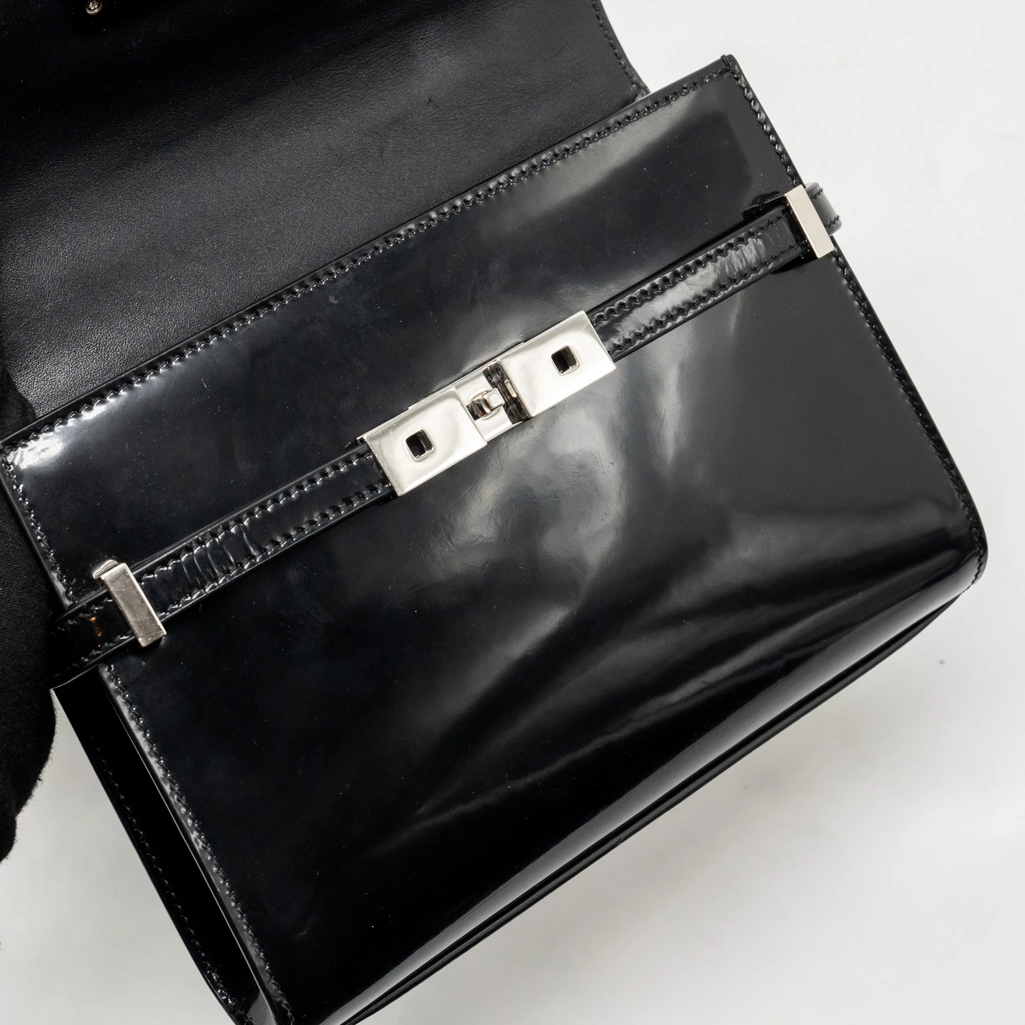 Saint laurent mini manhattan shoulder bag shiny calfskin black SHW - Image 11