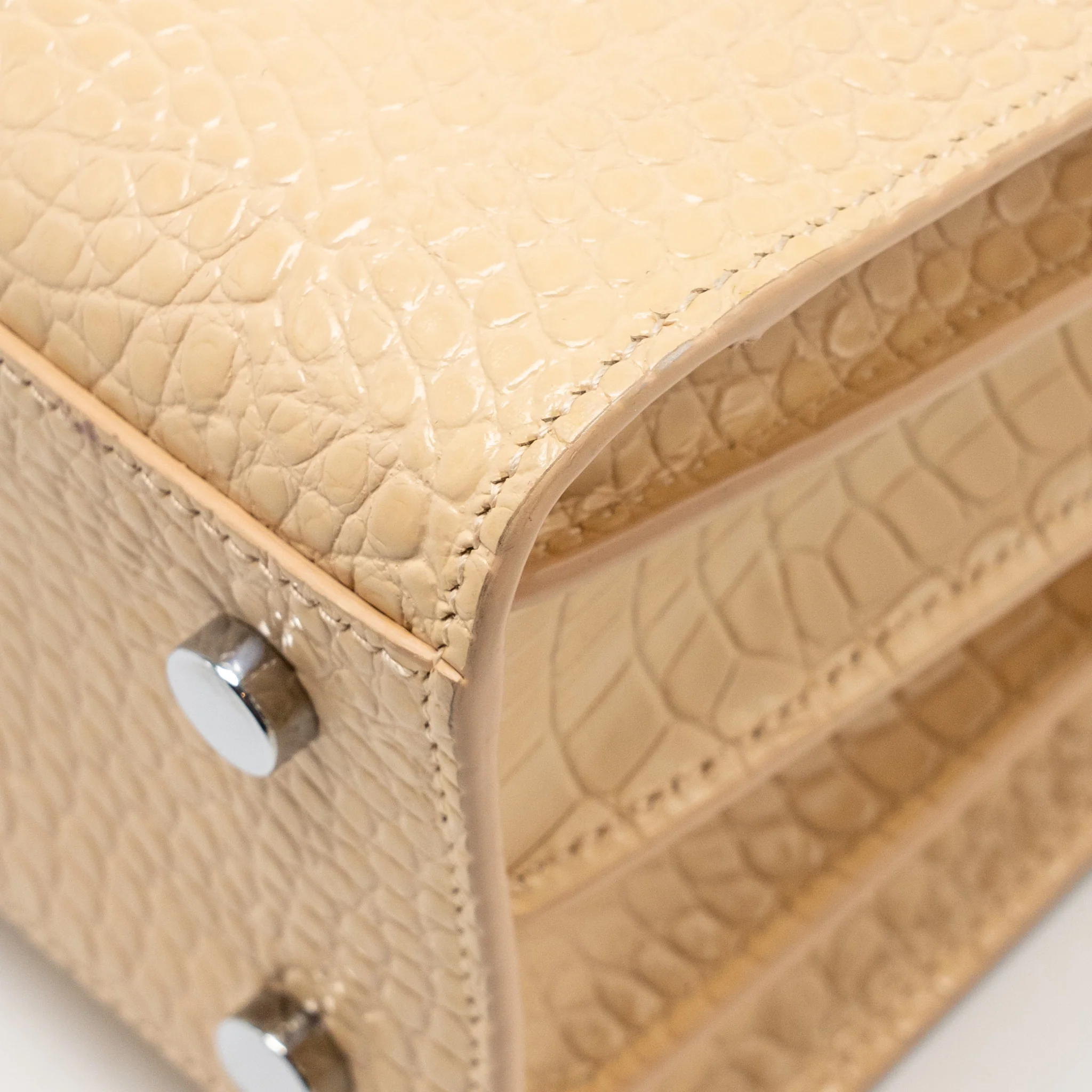 Saint Laurent Sac de Jour tote croc embossed calfskin beige SHW - Image 11