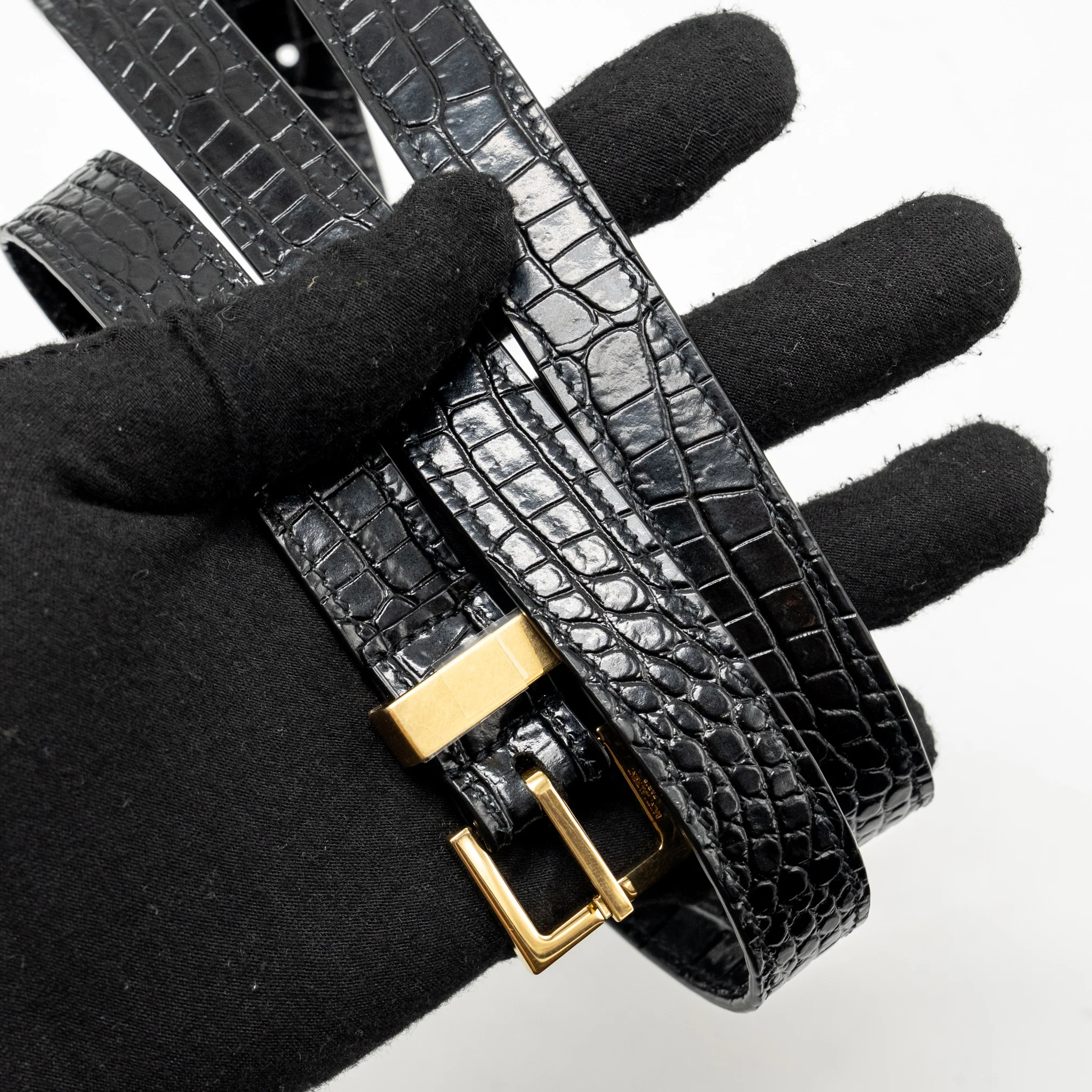 Saint laurent/YSL Medium Manhattan Shoulder Bag Croc-embossed calfskin Black GHW - Image 16