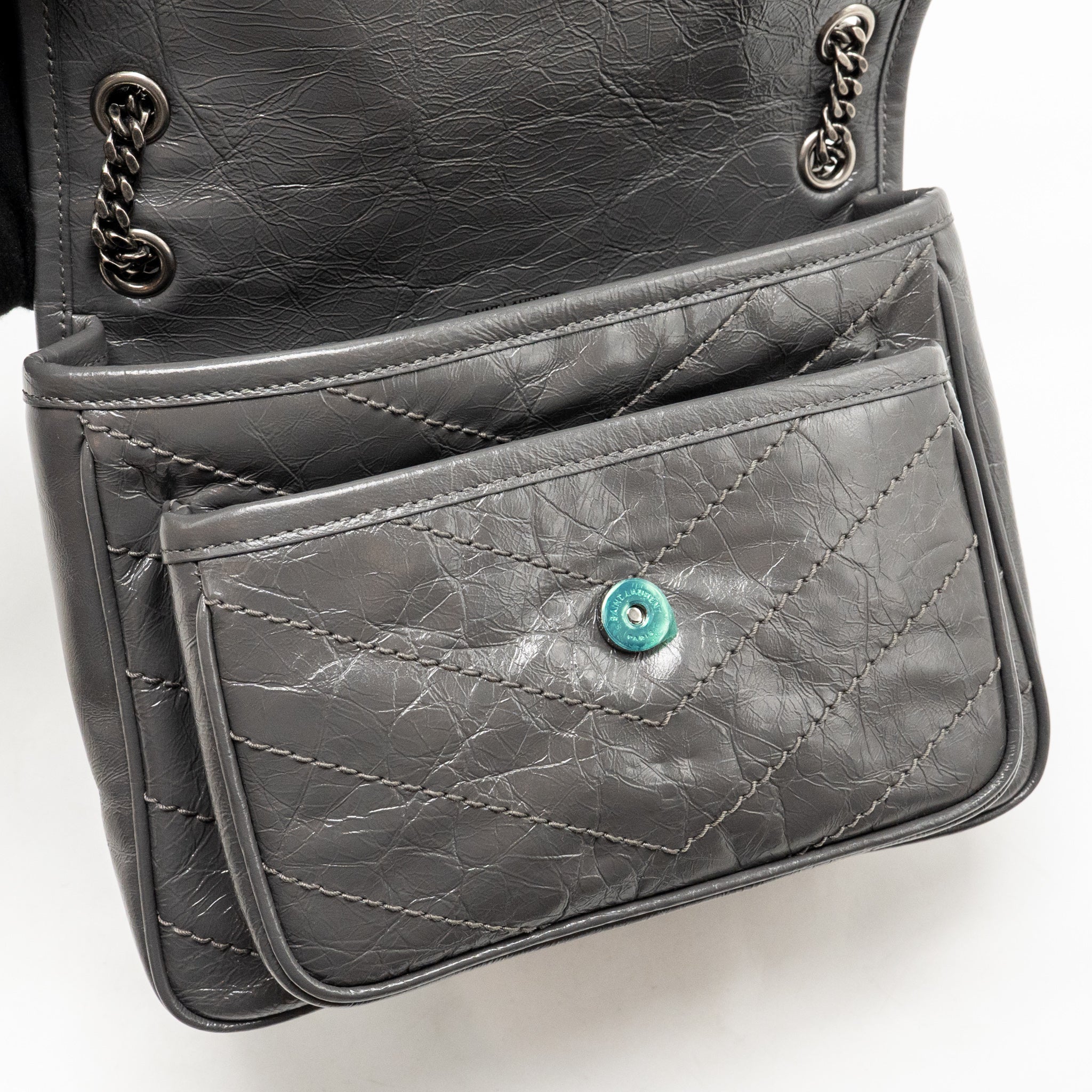 Saint Laurent/YSL Niki Baby Flap Bag Vintage Calfskin Grey Ruthenium Hardware - Image 12