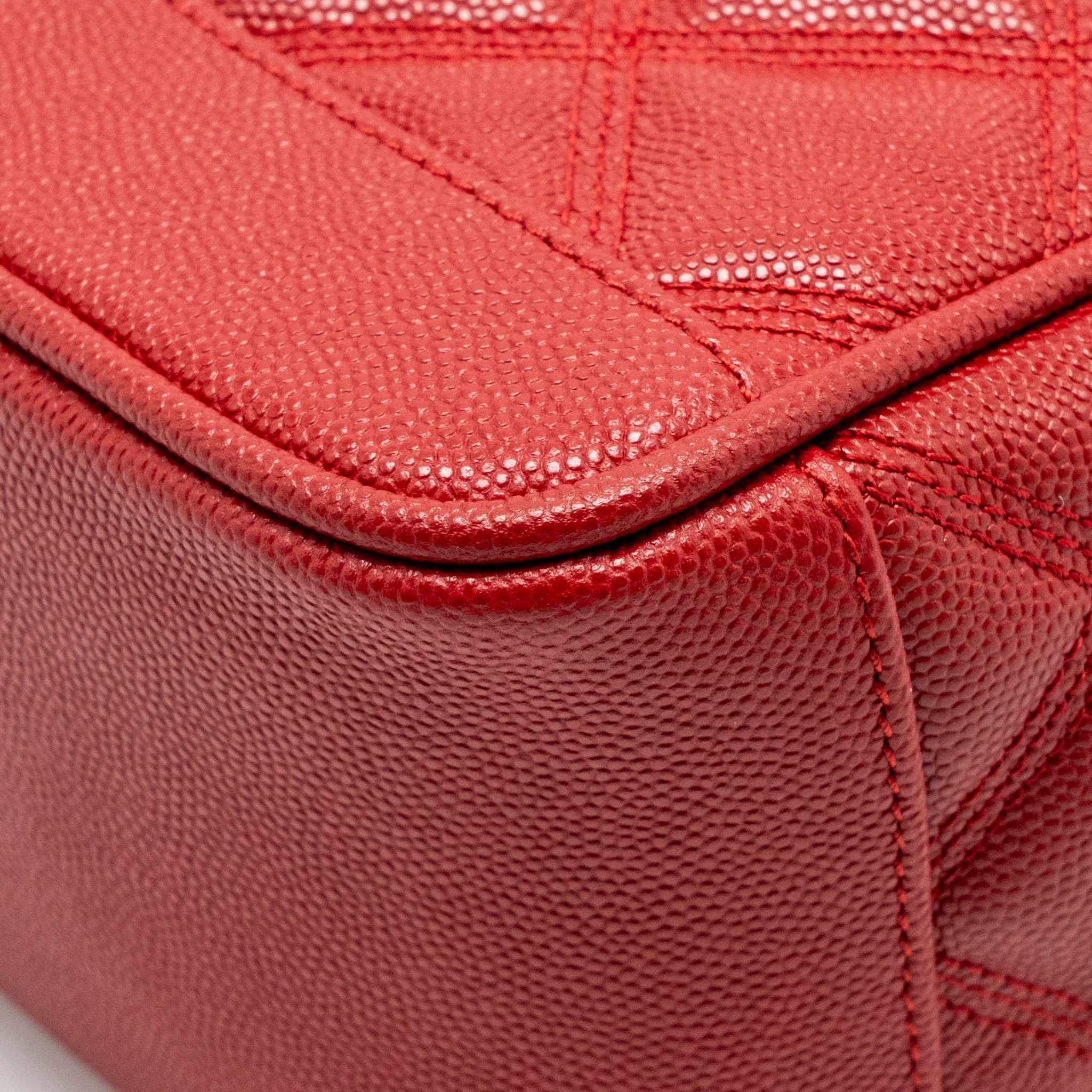 Saint laurent/YSL Paris 80’s quilted vanity crossbody bag calfskin red GHW - Image 12