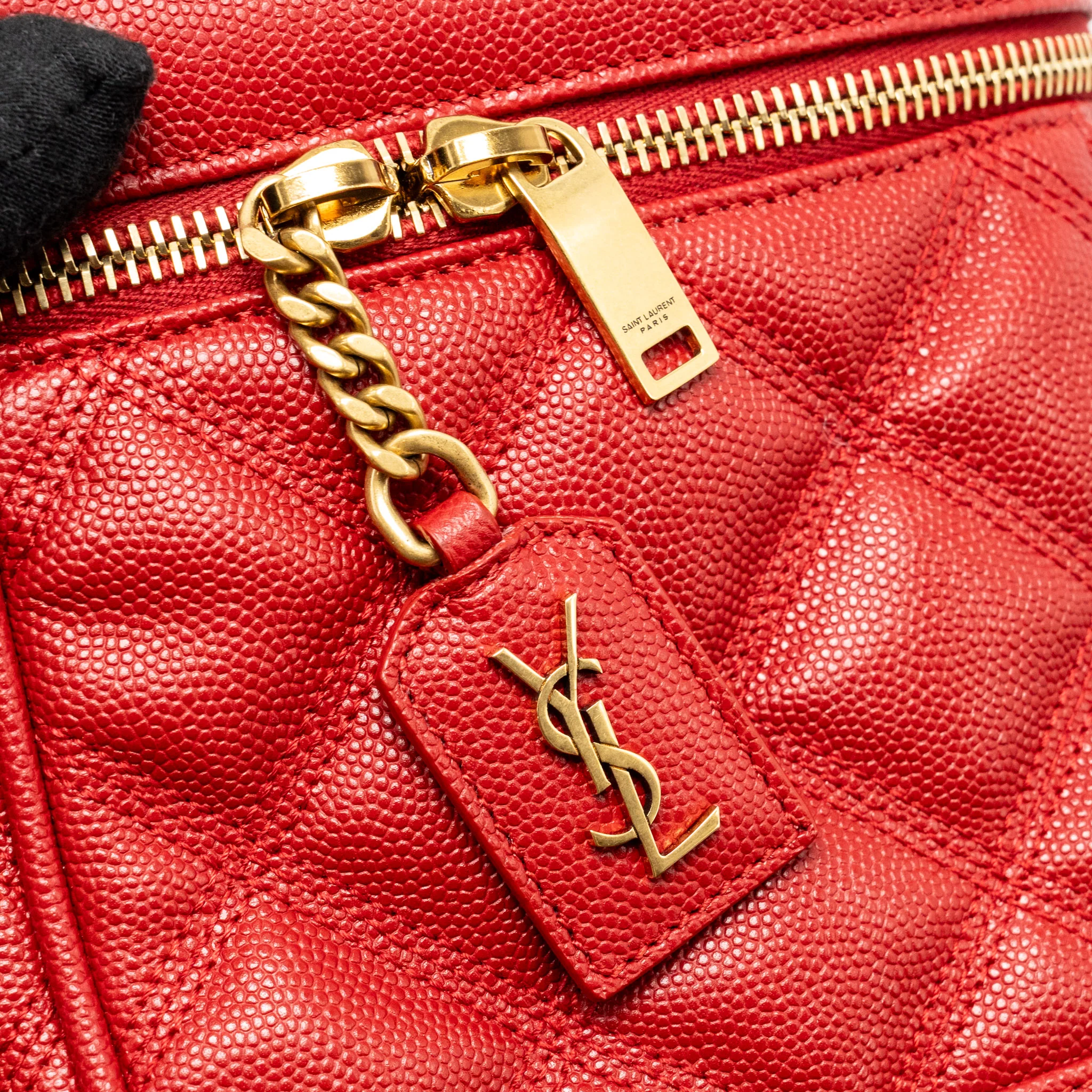 Saint laurent/YSL Paris 80’s quilted vanity crossbody bag calfskin red GHW - Image 13