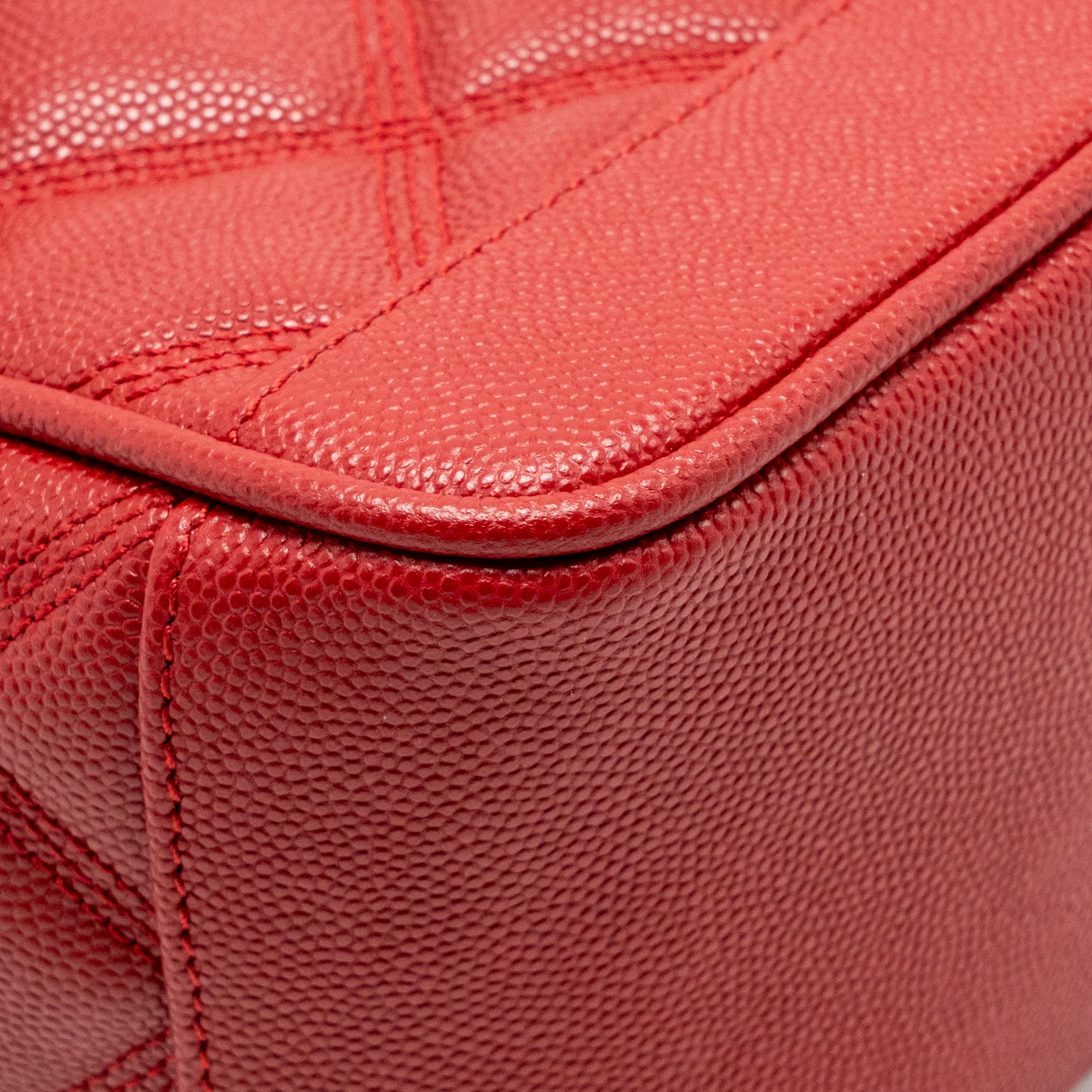 Saint laurent/YSL Paris 80’s quilted vanity crossbody bag calfskin red GHW - Image 9
