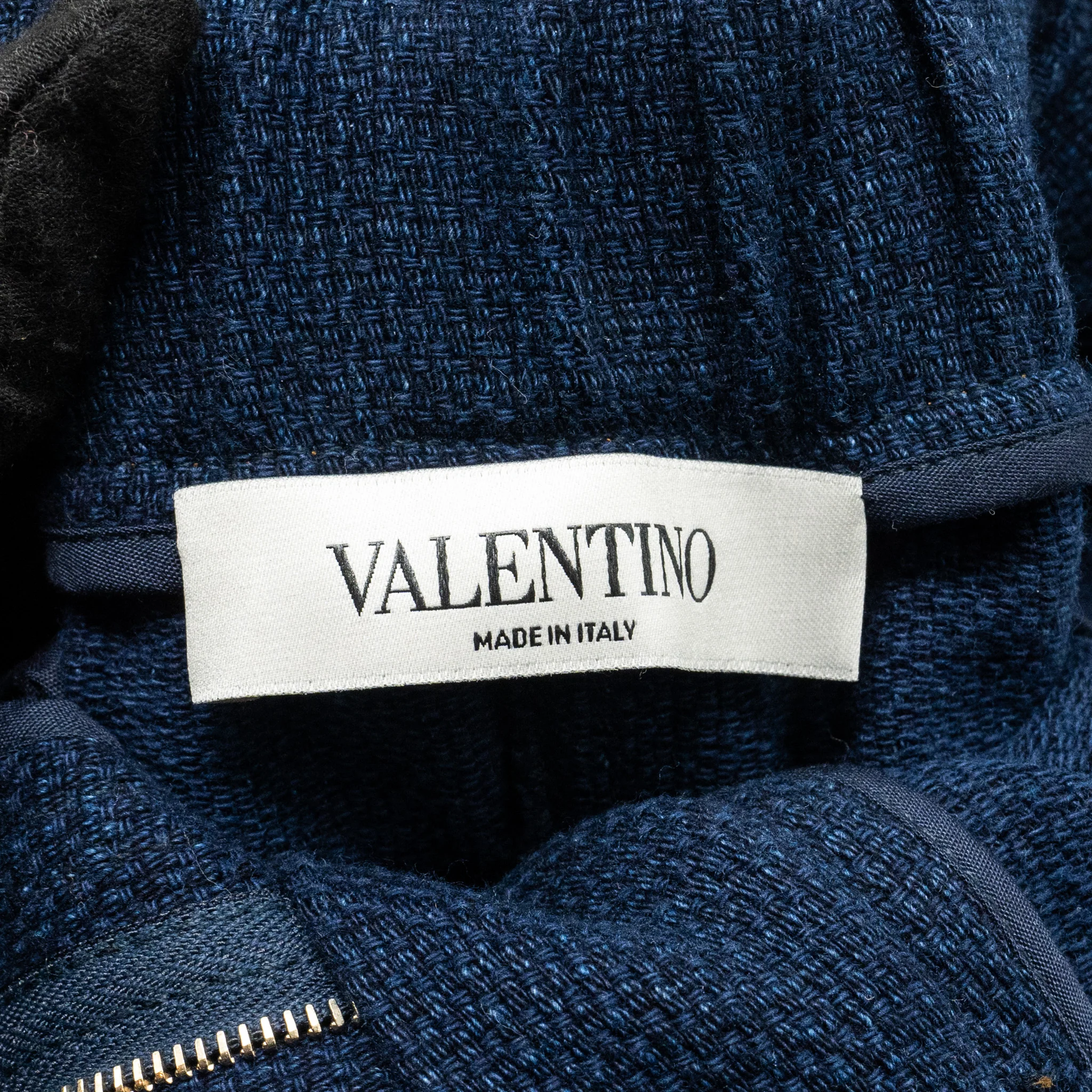 Valentino Size 26 Denim Shorts Cotton Dark Blue - Image 5