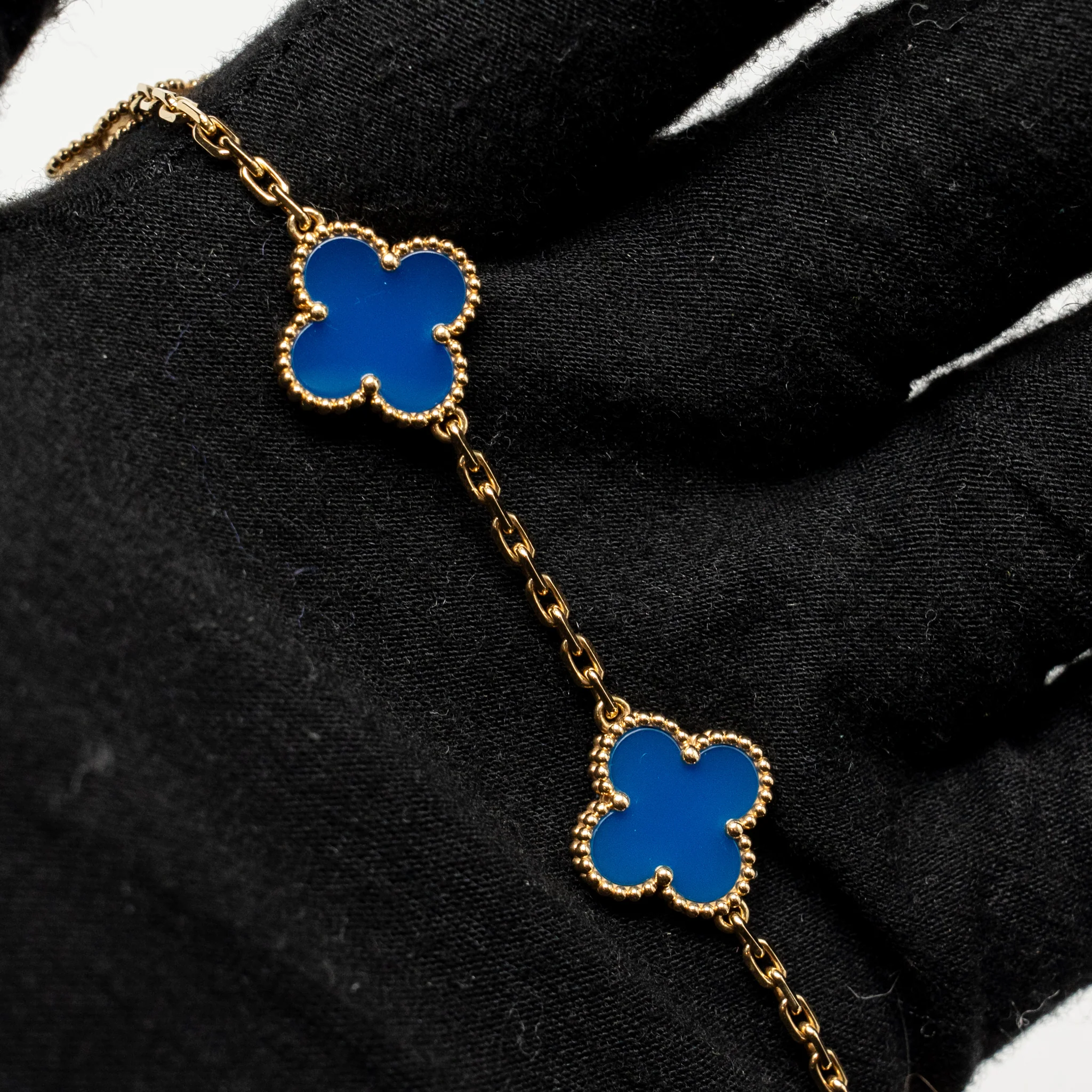 Van Cleef and Arpels vintage Alhambra bracelet 5 motifs 18k yellow gold , agate - Image 3