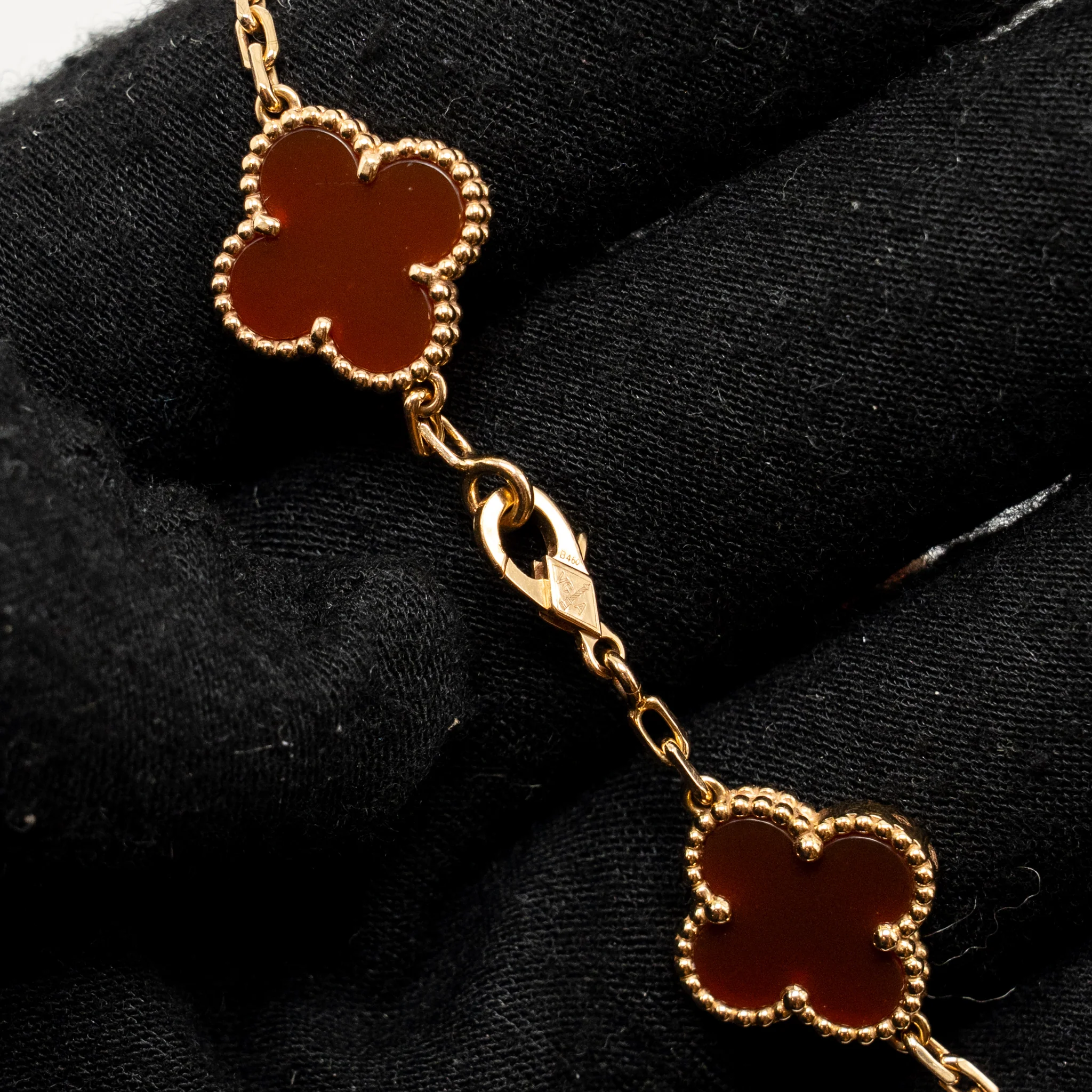 Van Cleef & Arpels Vintage Alhambra Bracelet, 5 Motifs, Rose Gold/Carnelian - Image 4
