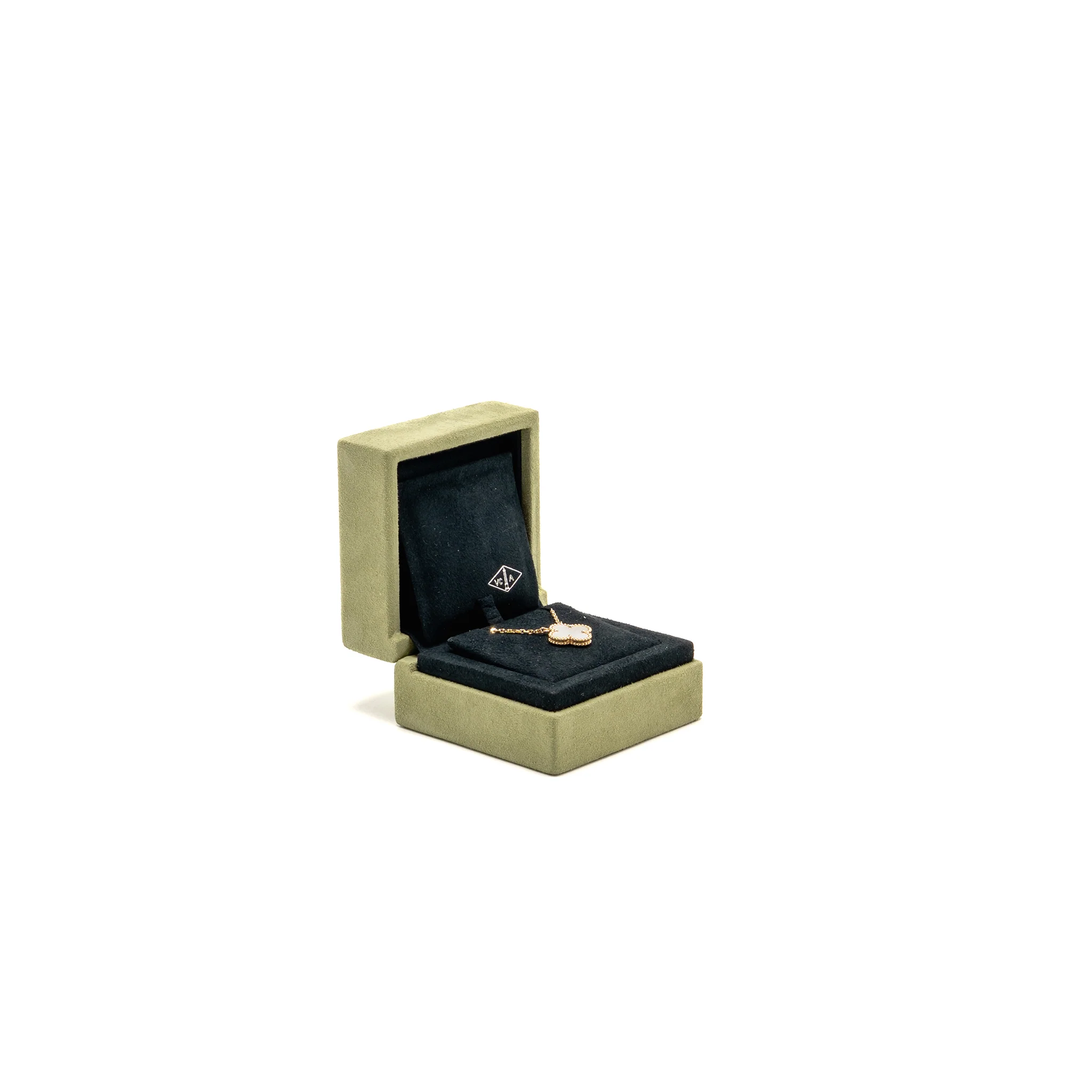 Van Cleef & Arpels Vintage Alhambra Pendant, Yellow Gold, White Mother-of-Pearl - Image 2